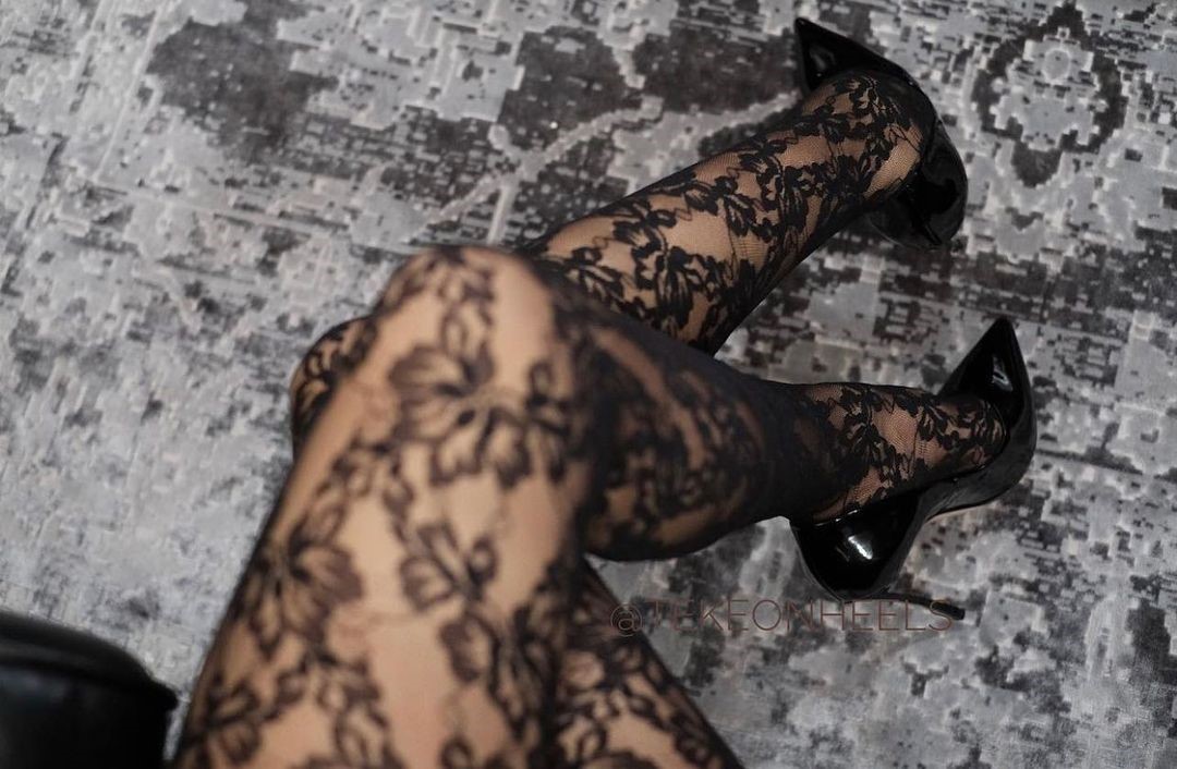 Nice nylon woman