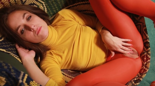 Red pantyhose with open crotch