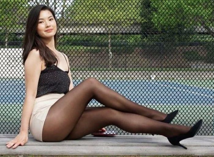 Cute KR South Korea. in pantyhose