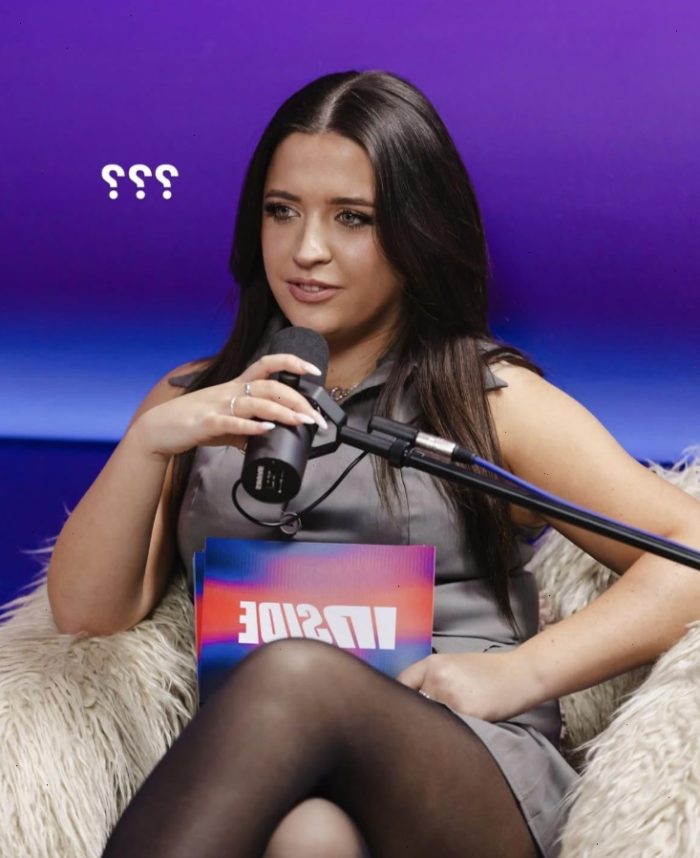 Bambino Becky in pantyhose