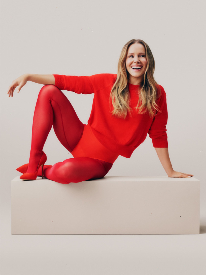 Kristen Bell in pantyhose